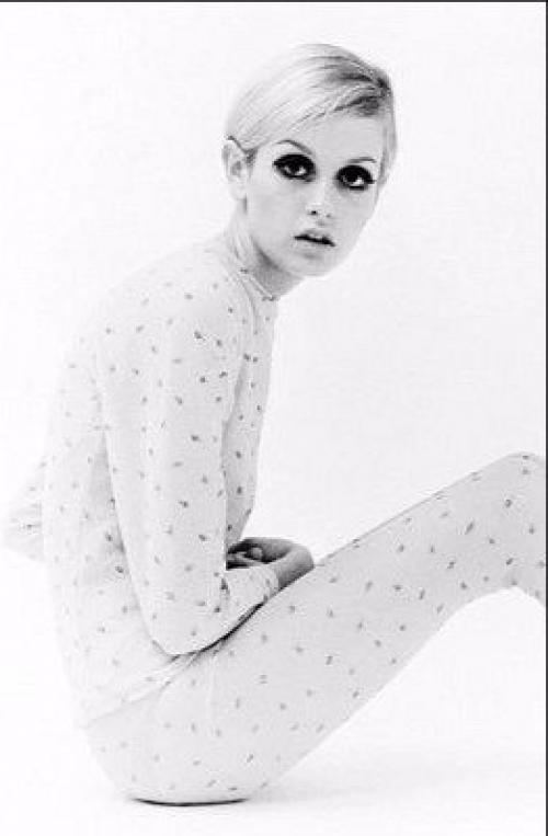 Благодаря своей нестандартной красоте твигги стала символом 60-х и мировой иконой стиля, которой подражали миллионы. 02