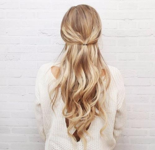 Красивая прическа за 3 минуты! 02