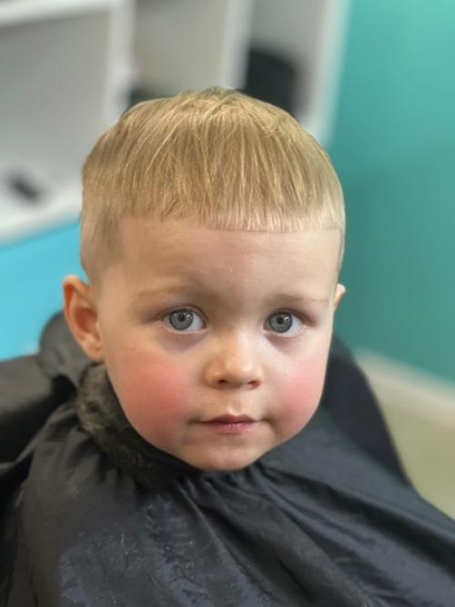 Для детишек у нас представлен полный спектр наслаждения, радости и веселья. 02