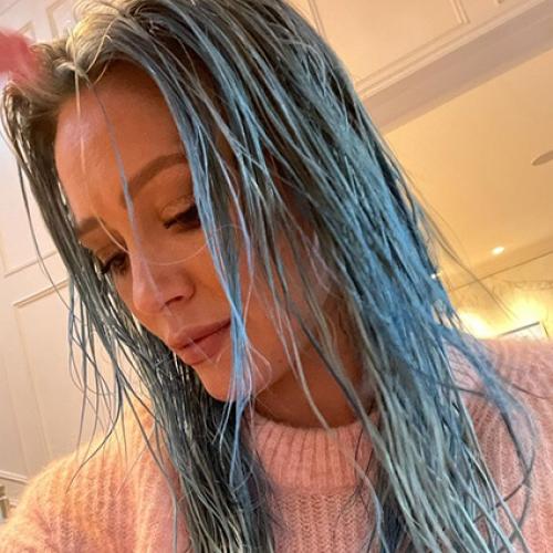 Беременная хилари Дафф в голубой цвет покрасилась. 03 Беременная хилари Дафф в голубой цвет покрасилась. 03