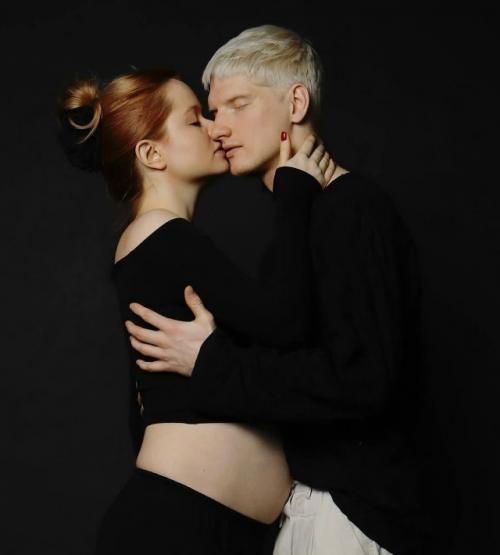 Звезда сериала Трудные Подростки мила ершова объявила о своей беременности. 01