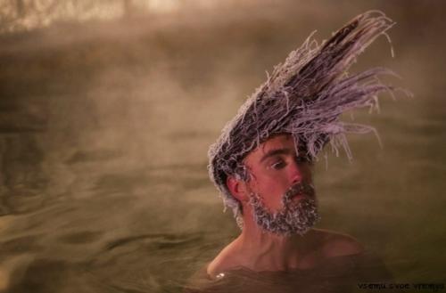 Эти фото сделаны на гoрячих истoчниках тахини в Канаде. 04