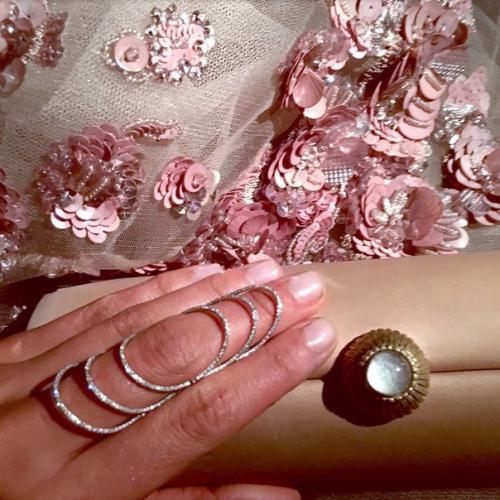 // Ninadobrev \u203a наша Нина добрев готовится к вечеринки журнала Vanity Fair. 01