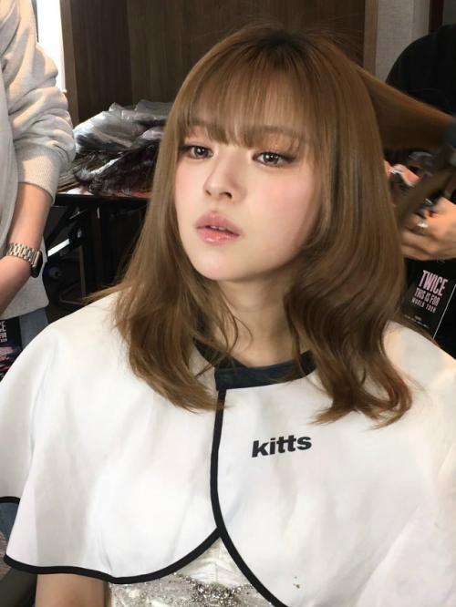 230326: новые фото чонён из Twice - это просто невероятное. 02