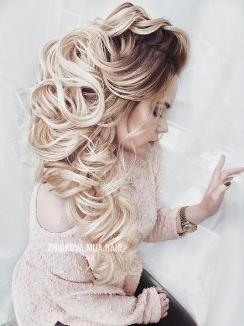 Дорогие девочки?  Вы очень часто видите окрашивания на моих страничках в социальных сетях, а так же стрижки? 03