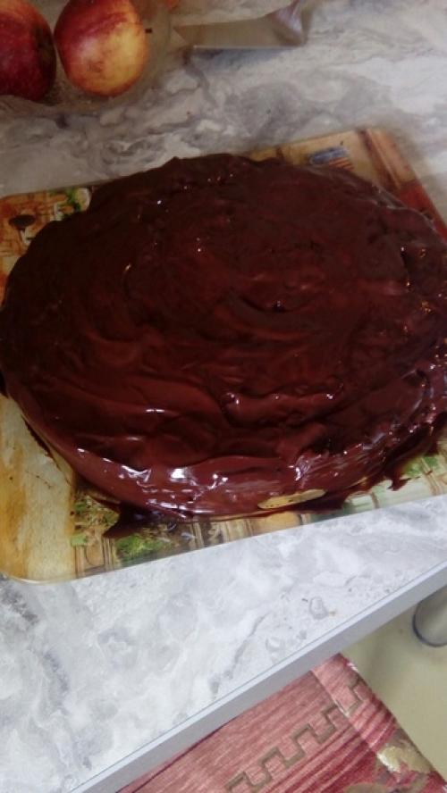 Выходные дома прошли не даром,: выспались, Миша пробовал себя в дизайне ноктевого сервиса, написал картину Парусник Надежды. 02