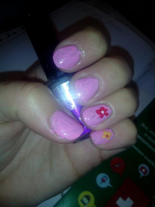 Выходные дома прошли не даром,: выспались, Миша пробовал себя в дизайне ноктевого сервиса, написал картину Парусник Надежды. 01