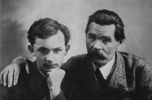 Почему невестке Максима горького не позволили выйти замуж после смерти мужа и свёкра. 02