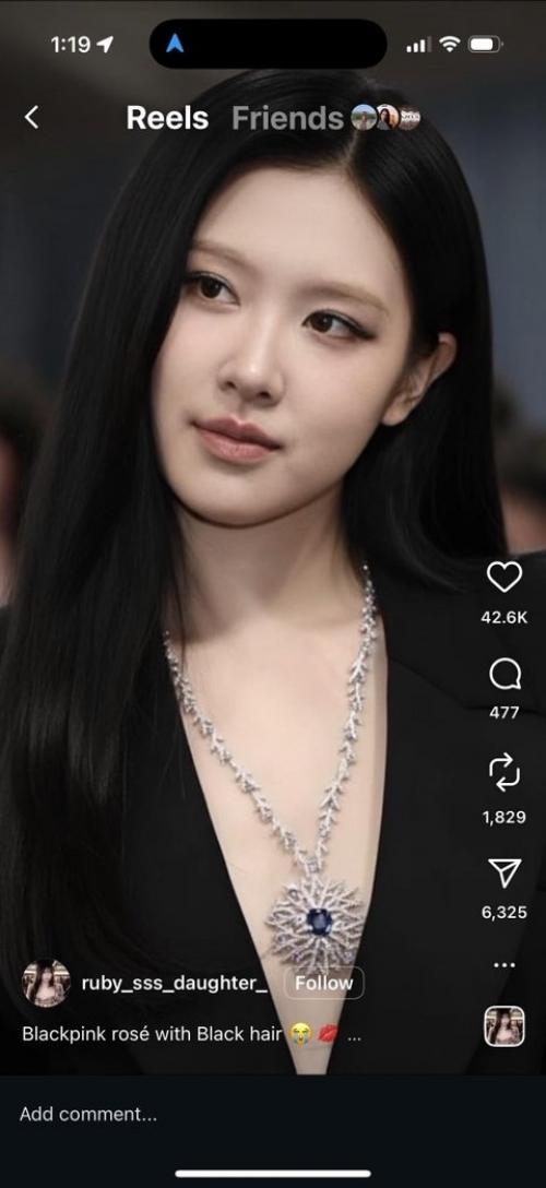 260426: брюнетка - розэ тоже чертовски хороша.

