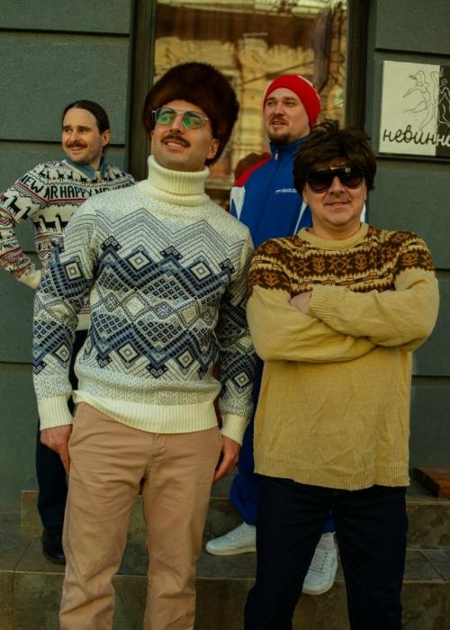 Всем здрасьте. Меня зовут Максим, я человек с большой мечтой, спустя год я снова тут, продолжаю всем говорить что мне 25. 01