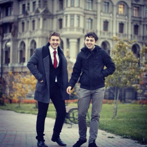 Ищу девушку которая ведет здоровый образ жизни, а точнее веган/сыроед, поддержание/развитие физформы, а также внутреннего мира, духа. 02