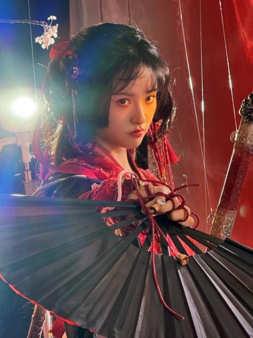 Высокая оценка последнему фотосету Шэнь Юэ в старинном стиле! 01