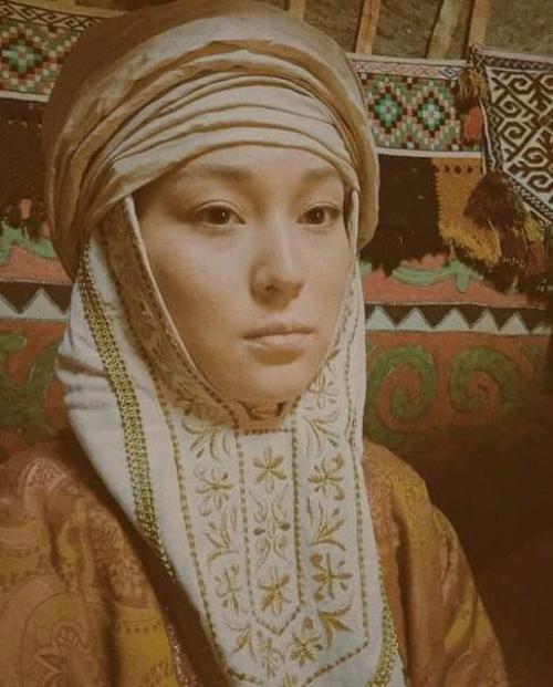 Кимешек - традиционный женский головной убор. 02 Кимешек - традиционный женский головной убор. 02