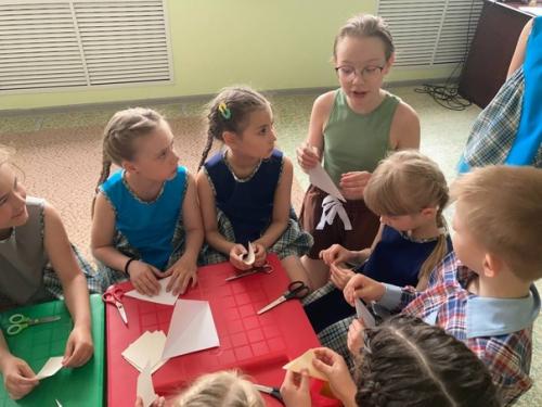 20 мая учащиеся 2 класса нашей детской школы искусств показали своим родителям настоящий концерт! 07