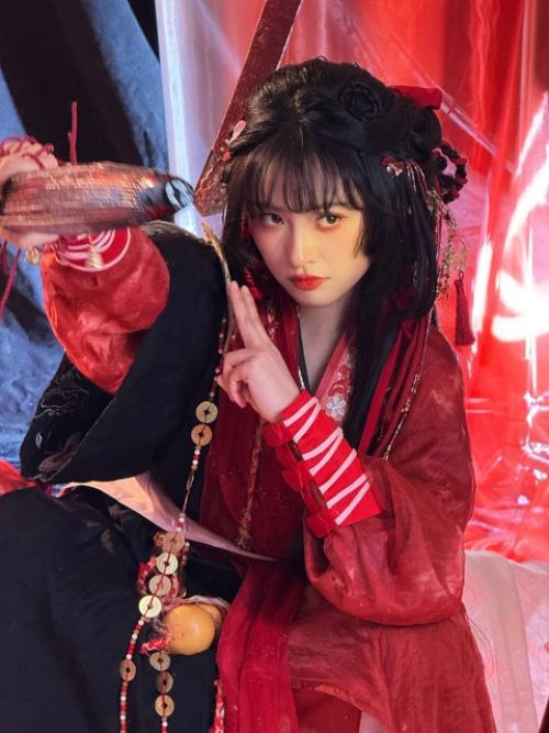 Высокая оценка последнему фотосету Шэнь Юэ в старинном стиле! 04