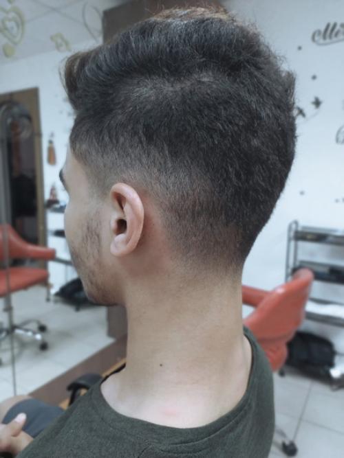 Стильная и модная мужская стрижка считается не только одним из способов самовыражения. 03