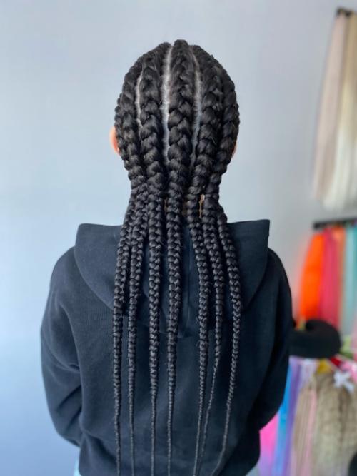 7 брейдов.  Крутая прическа, которая точно не останется без внимания. 01