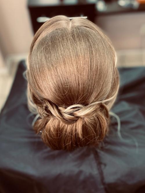 Красотки выпускницы и их мамочки! 01