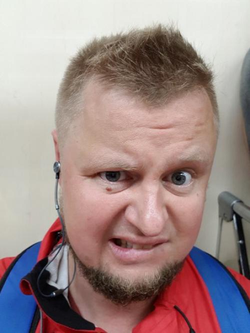 Отрасла у меня тут борода, дай думаю ей форму сделаю и заодно постригусь. 01 Отрасла у меня тут борода, дай думаю ей форму сделаю и заодно постригусь. 01