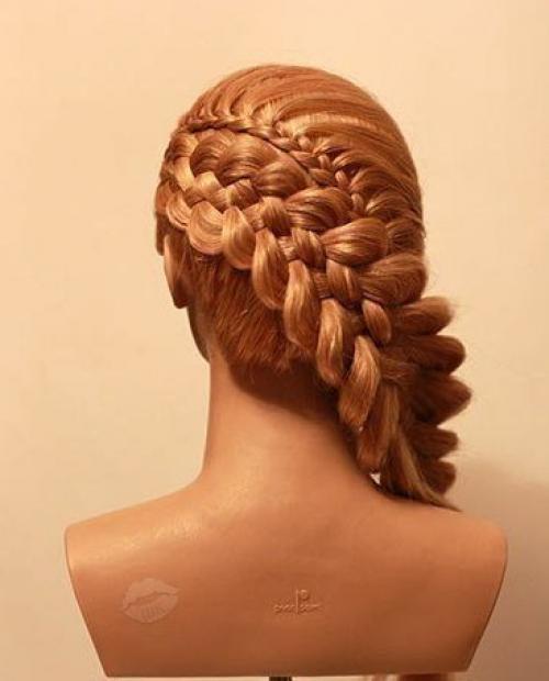 Объемная коса на длинные волосы. 09