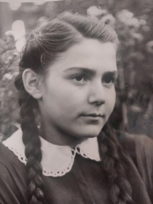 Моя бабушка Котова (в девичестве Иванова) Алла Петровна. 02