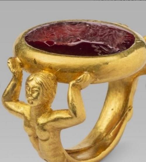 Римская корнелианская инталия с нимфой галатеей, богиней спокойных морей. 01