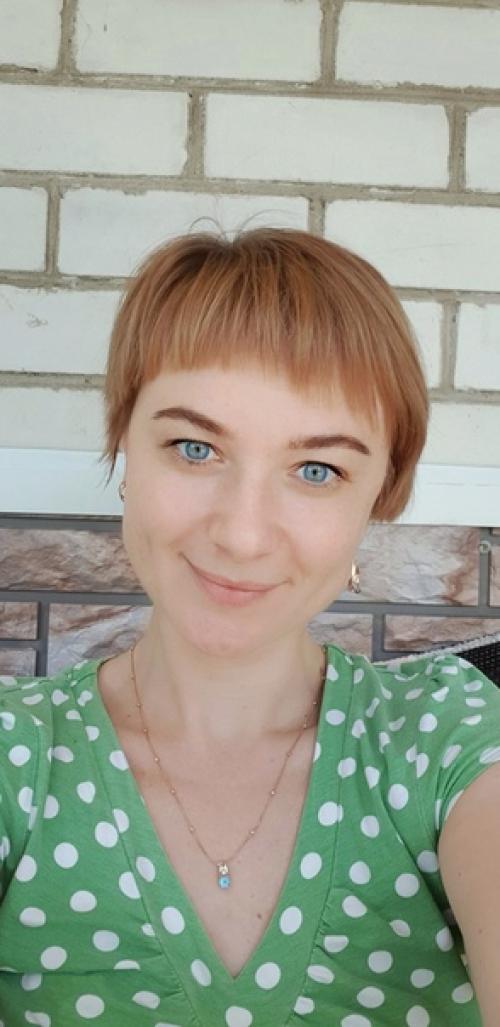 Я снова с причёской экспериментирую. 01