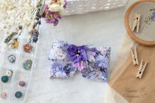 Я не удержалась показать, как банты смотрятся в прическе. 04