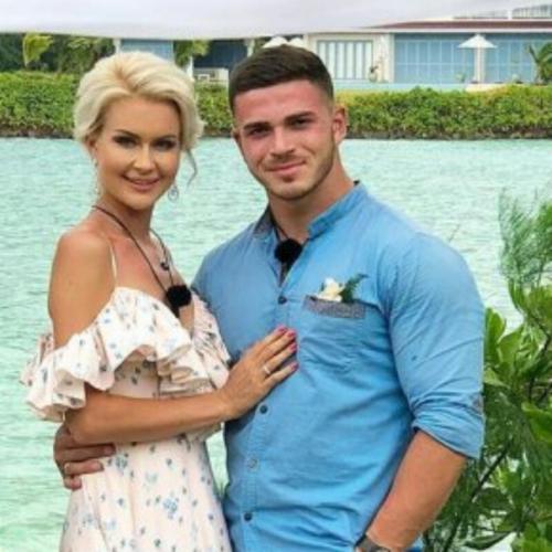 Платье Марины не произвело сильного впечатления. 02 Платье Марины не произвело сильного впечатления. 02