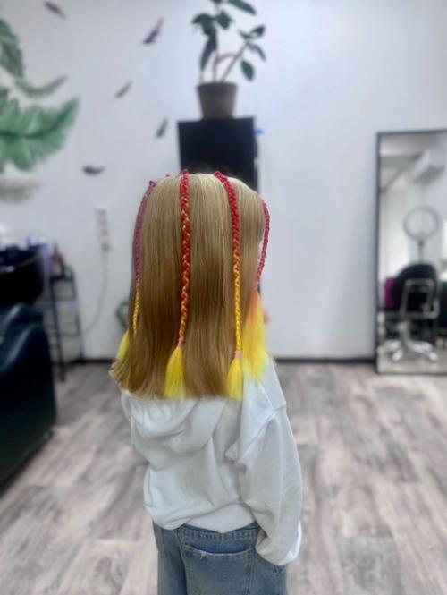 На днях к нам в студию заглянула замечательная семья: мама, дочка и сын. 01