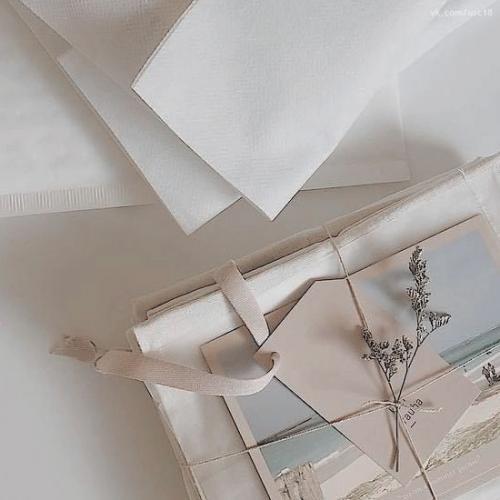 \u2039 Reflect on//отражение `; всякий раз, когда по утрам я захожу в ванную и вижу себя в зеркале. 04