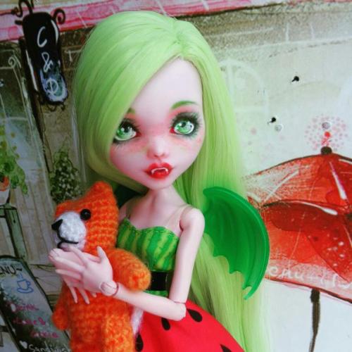 Продажа. Ещё пара девочек в продажу: 03