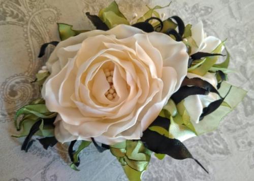 У вас есть фотосессия с подсолнухами. 05