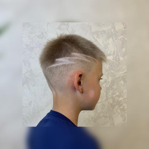 Выбор стрижек для мальчиков в школу довольно обширен и разнообразен. 05 Выбор стрижек для мальчиков в школу довольно обширен и разнообразен. 05