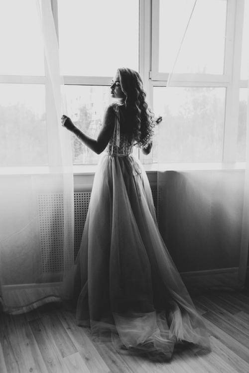 Оказалось, что выпускные были не во всех школах все же. 04