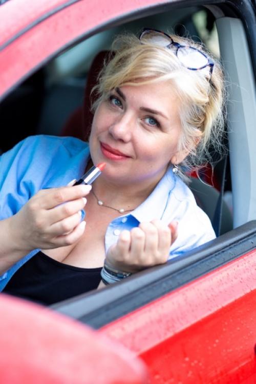 В последнее время много комплиментов про седину словила. 04 В последнее время много комплиментов про седину словила. 04