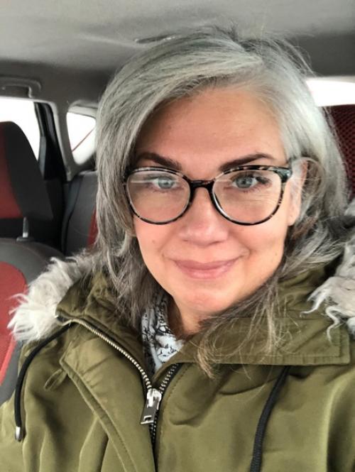 В последнее время много комплиментов про седину словила. 07 В последнее время много комплиментов про седину словила. 07