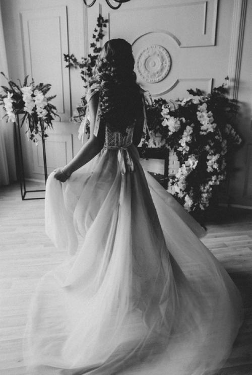 Оказалось, что выпускные были не во всех школах все же. 01