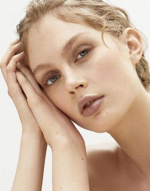 Большая часть макияжей глаз, которые делаю я (или мы видим в блогах и видеоуроках), довольно сложные. 02