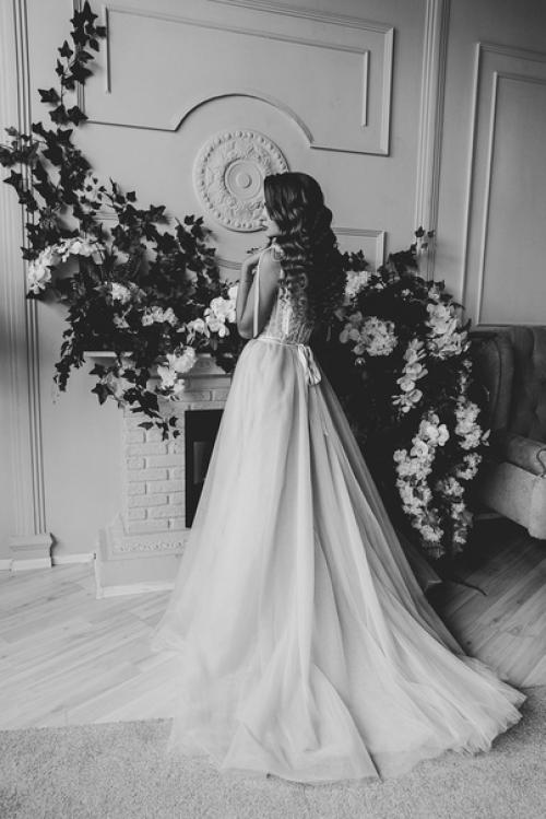 Оказалось, что выпускные были не во всех школах все же. 03