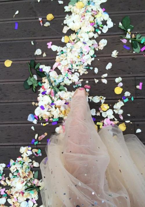 Друзья!  Я думаю, что фото с телефона у меня тоже ничего выходят, хотя я не люблю когда фото не в качестве (привычка! 03