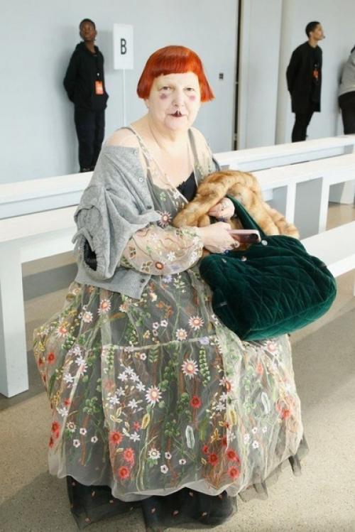 Да - да, это самые известные модные критики мира! 01