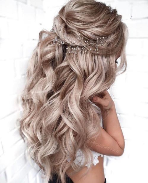 Выбери свадебную прическу, которая нравится больше. 03