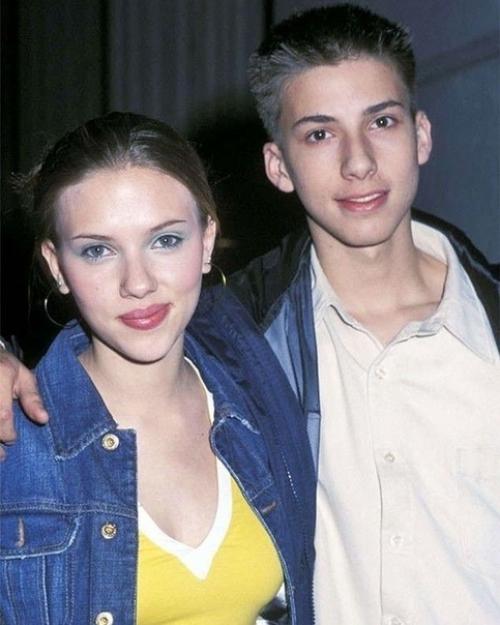 Такие милые двойняшки. 03