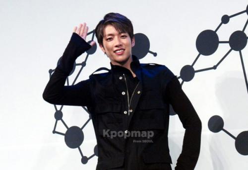 Предлагаю перевод статьи, которую выпустили сразу после шоукейса. 01 Предлагаю перевод статьи, которую выпустили сразу после шоукейса. 01