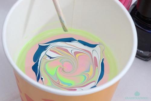 Техника водного маникюра? 01 Техника водного маникюра? 01