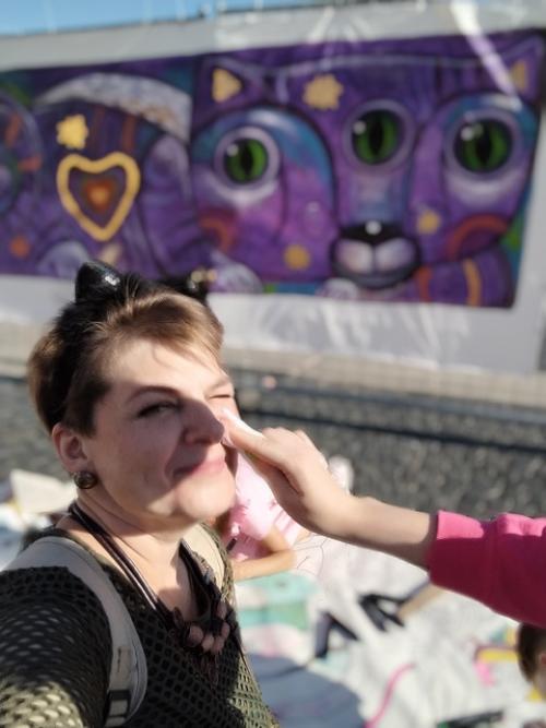 * Утреннее питерское.  Щёчки нежнее сливок. 05