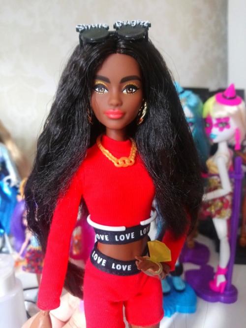 Фото на память.  Разнообразие причесок хорошо, но мне эта мочалка критически не понравилась с самого начала. 01