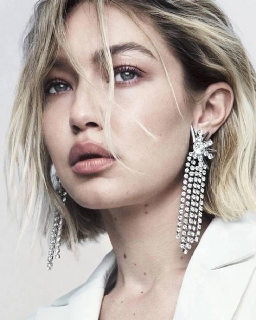 Новинки в бьютисфере. Анжелина с окрашиванием в технике аиртач, стала лицом компании Tom Ford Beauty, и будет представлять линейку помад. 05 Новинки в бьютисфере. Анжелина с окрашиванием в технике аиртач, стала лицом компании Tom Ford Beauty, и будет представлять линейку помад. 05