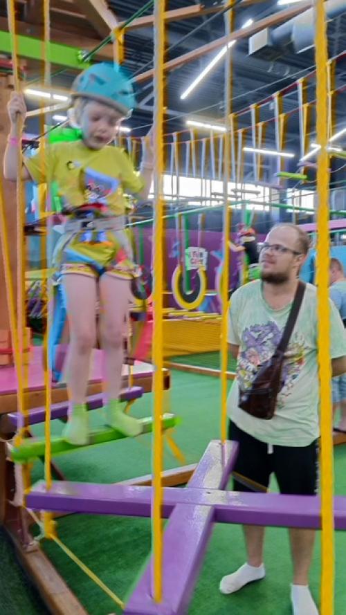 * Утреннее питерское.  Щёчки нежнее сливок. 02